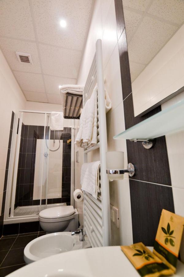 B&B Al Viale フォッジア エクステリア 写真