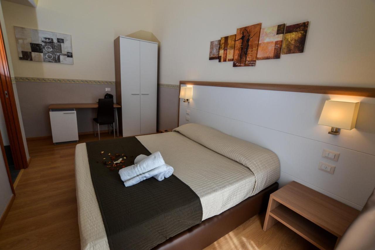 B&B Al Viale フォッジア エクステリア 写真