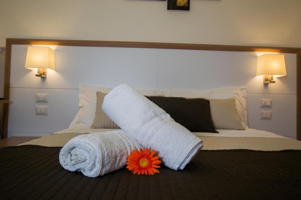B&B Al Viale フォッジア エクステリア 写真